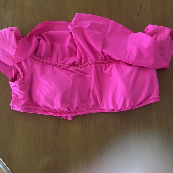 Trina Turk swimsuit top - Picture 2 of 4